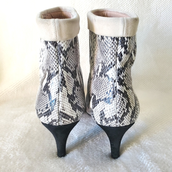 42 Gold Ojai Snake Boots - Picture 9 of 10